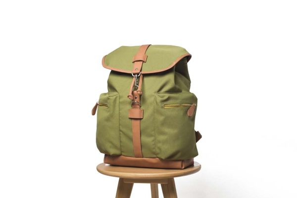 mochila ash verde