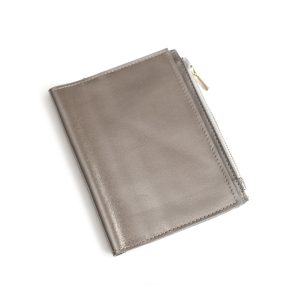 Sobre de piel METÁLICO PEWTER   B6